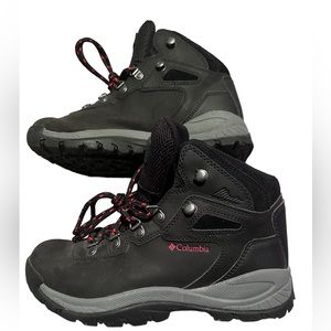 Women’s Columbia Hiking Boots